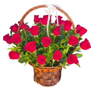 canasto de mimbre cafe con 24 rosas rojas